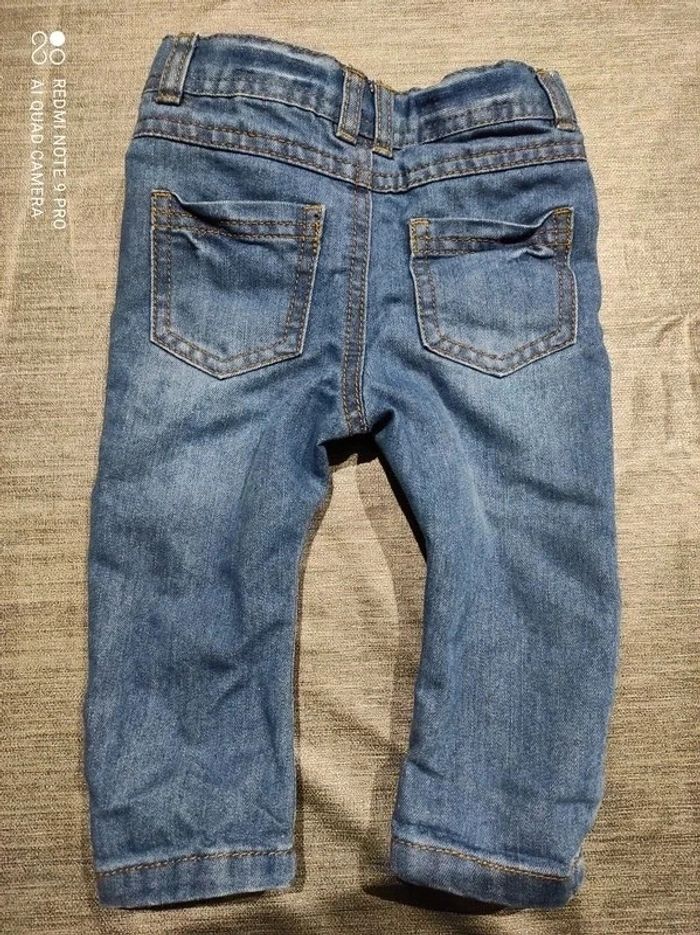 Jean Tape à l'oeil 9 mois - photo numéro 3