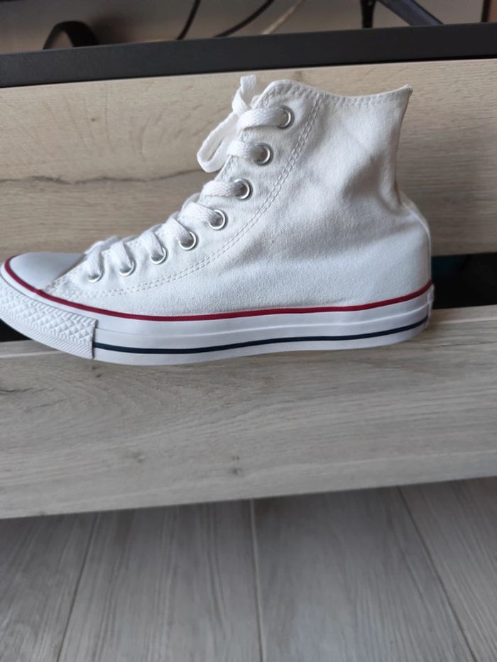 Converse montantes blanches - photo numéro 4