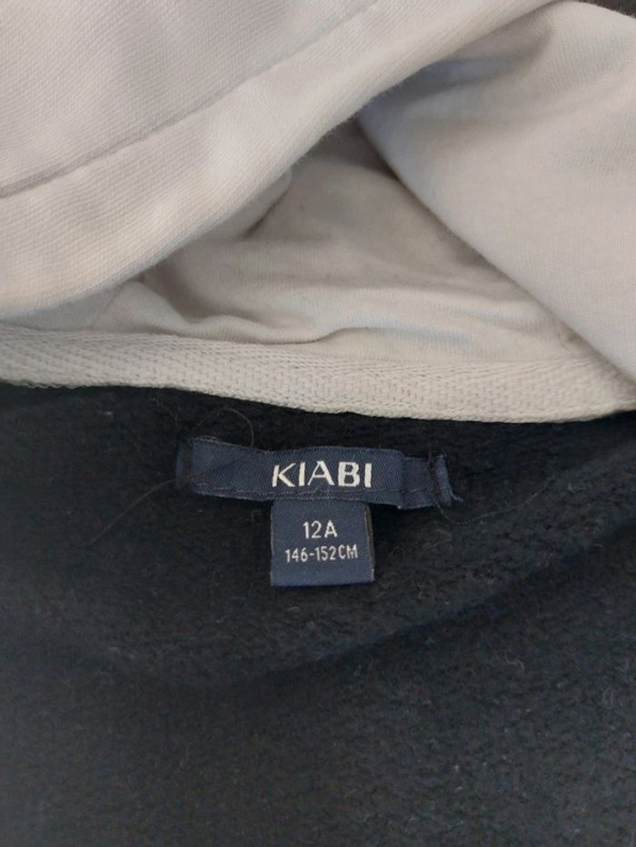 Veste avec capuche Kiabi taille 12 ans - photo numéro 3
