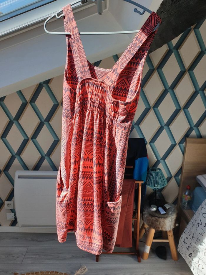 Robe corail - photo numéro 3