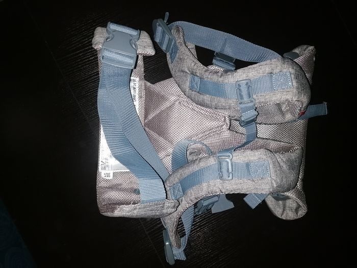 Porte bébé - photo numéro 2