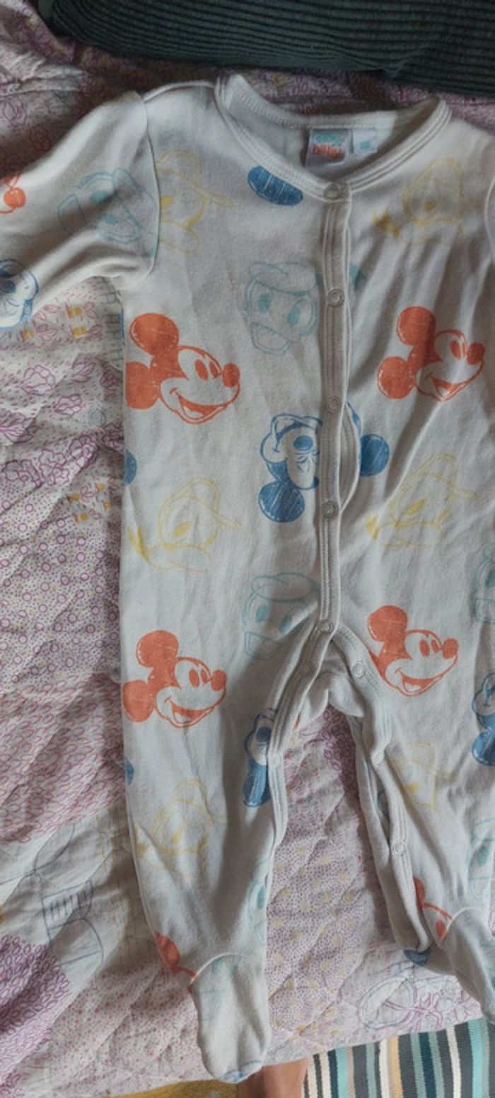 Pyjama Disney 3 mois - photo numéro 2