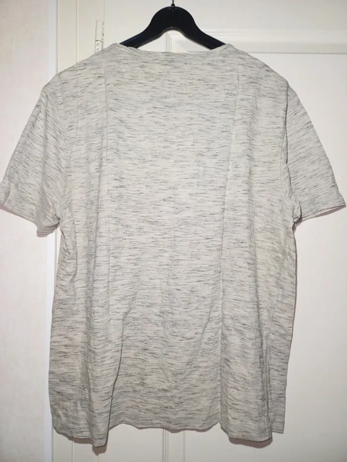 T-shirt Armand Thiery - photo numéro 2