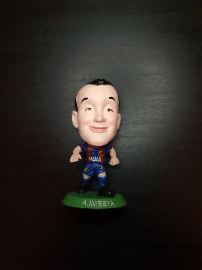 Figurine "Iniesta" - photo numéro 3