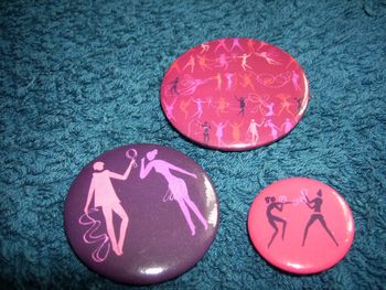 3 broche badges etam neuf