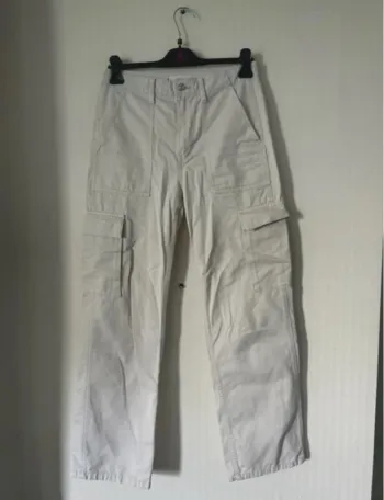 👖 Pantalon cargo blanc