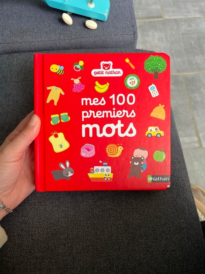 Livre mes 100 premiers mots