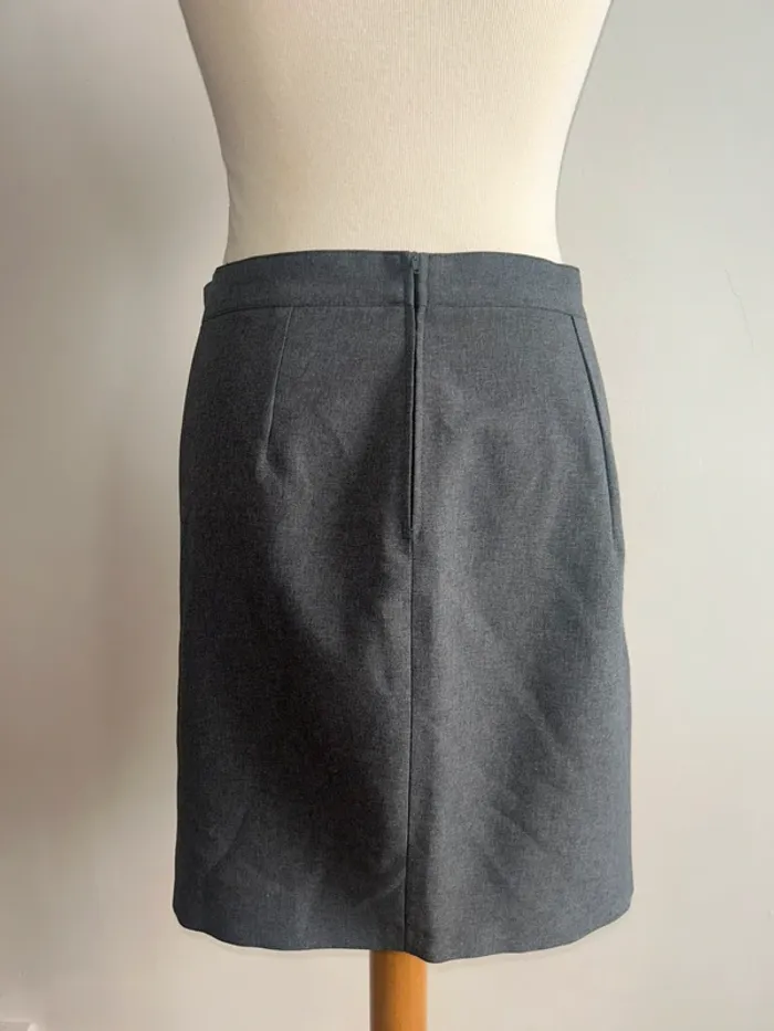 Jupe de tailleur - photo numéro 2