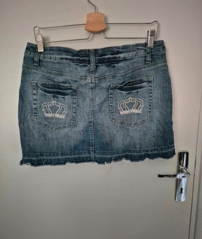 Magnifique jupe en jeans taille 42 - photo numéro 2