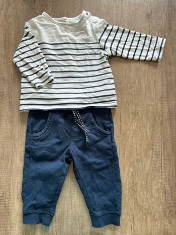 Ensemble jogging t-shirt manches longues 6 mois