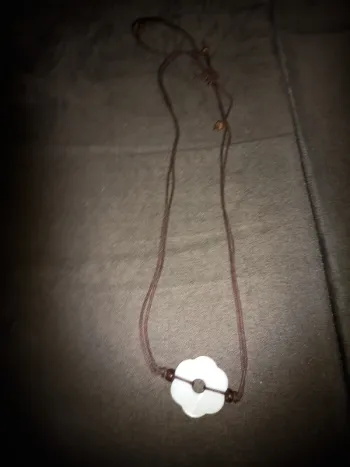 Collier noukie's