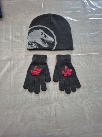 Ensemble bonnet et gants
