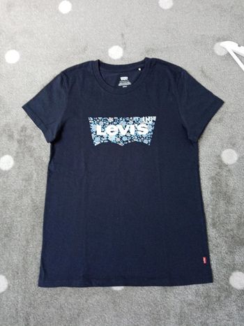 Levi's. T shirt manches courtes