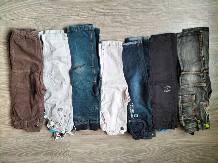 Lot  jeans /pantalon 2 ans - photo numéro 2