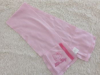 Écharpe hello kitty 2 ans