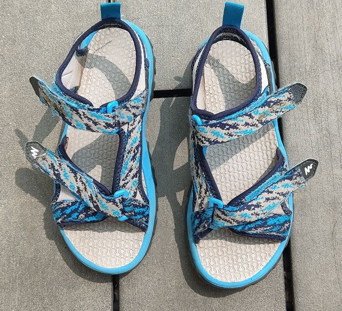 Sandales randonnée quechua Pointure 35 - photo numéro 2