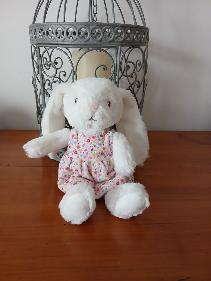 Pommette:Peluche Miss Lapinou *robe fleurie