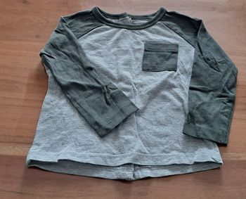 Tee-shirt neuf 6 mois