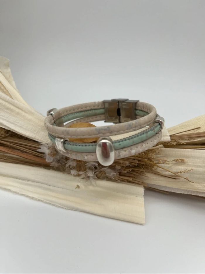 Bracelet neuf en liège femme