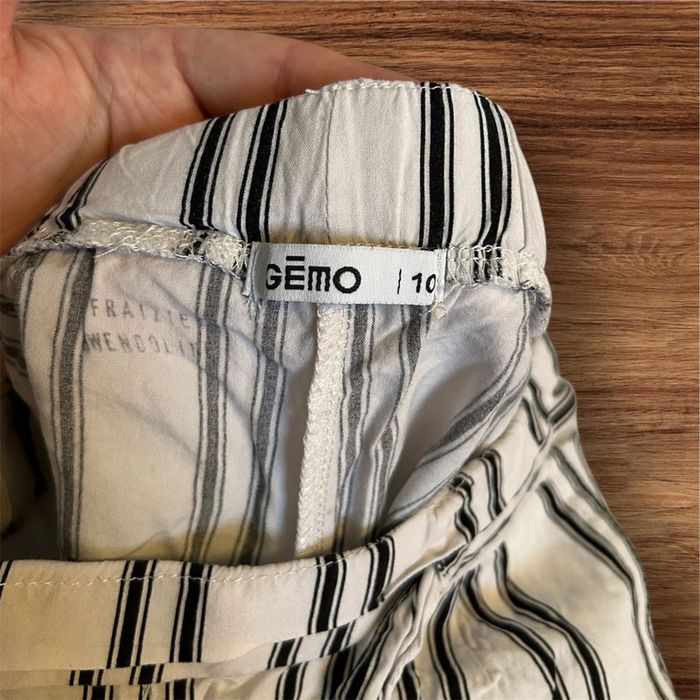 Short blanc rayé Gémo - 10 ans - photo numéro 3