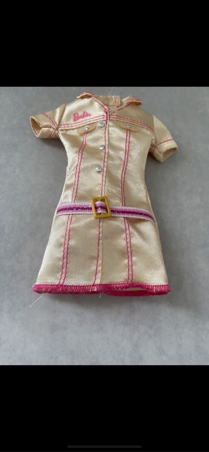 Robe courte doré Barbie - photo numéro 4