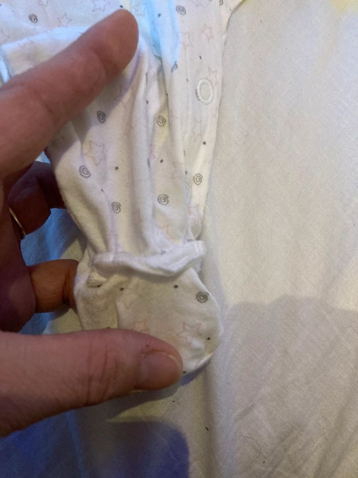 Grenouillère 1 mois - photo numéro 3