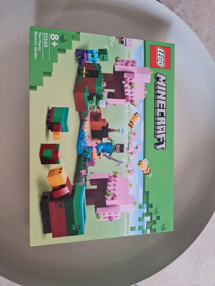Lego Minecraft 21260 - le jardin des cerisiers - neuf
