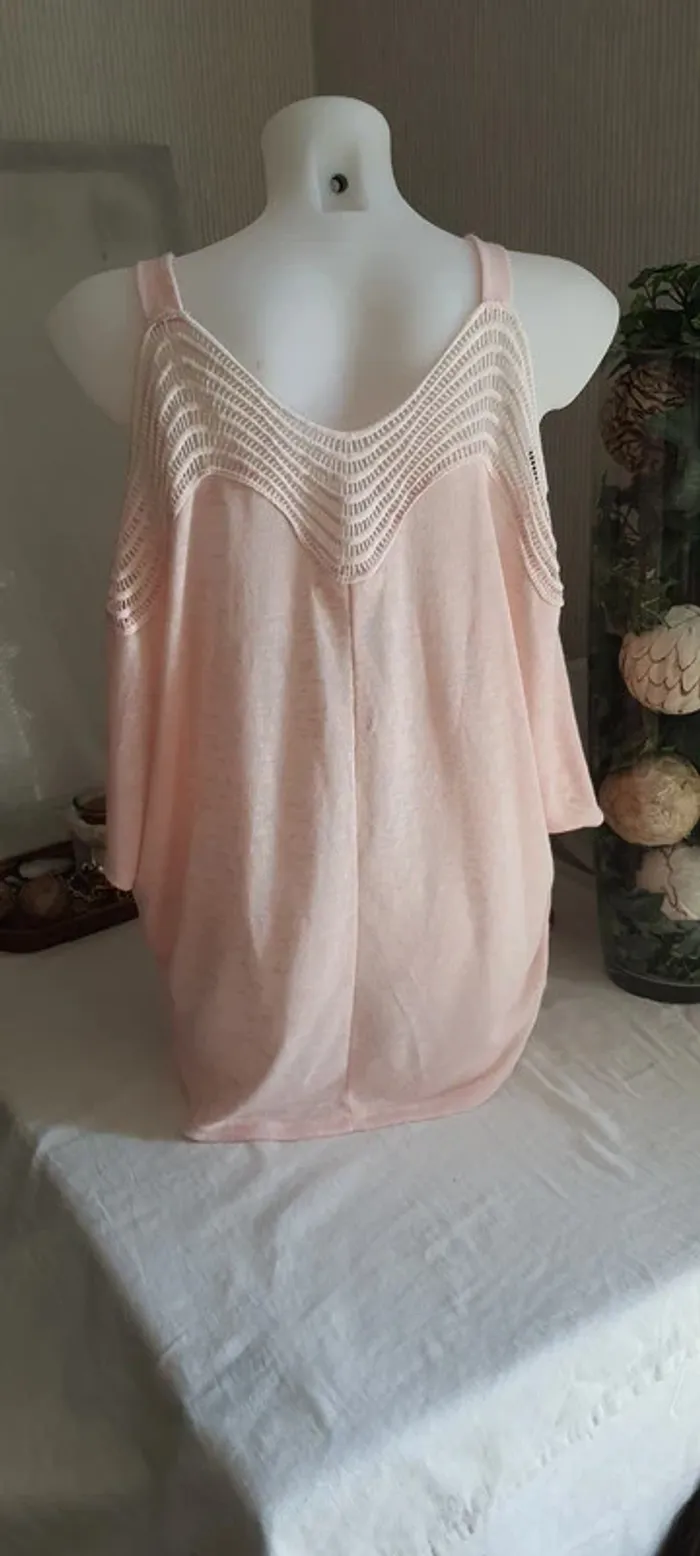 Tunique rose pastel épaule découverte" Mc Lorene" taille L et ++ - photo numéro 3