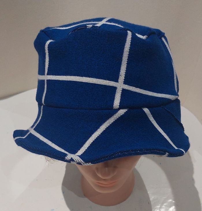 Bob bleu et blanc - photo numéro 4