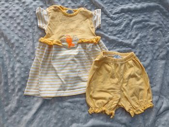 Ensemble robe et legging assorti