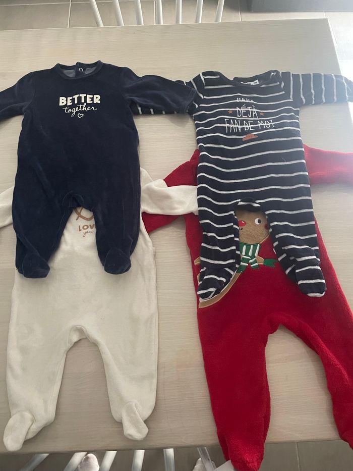 Lot de pyjama T 3 mois
