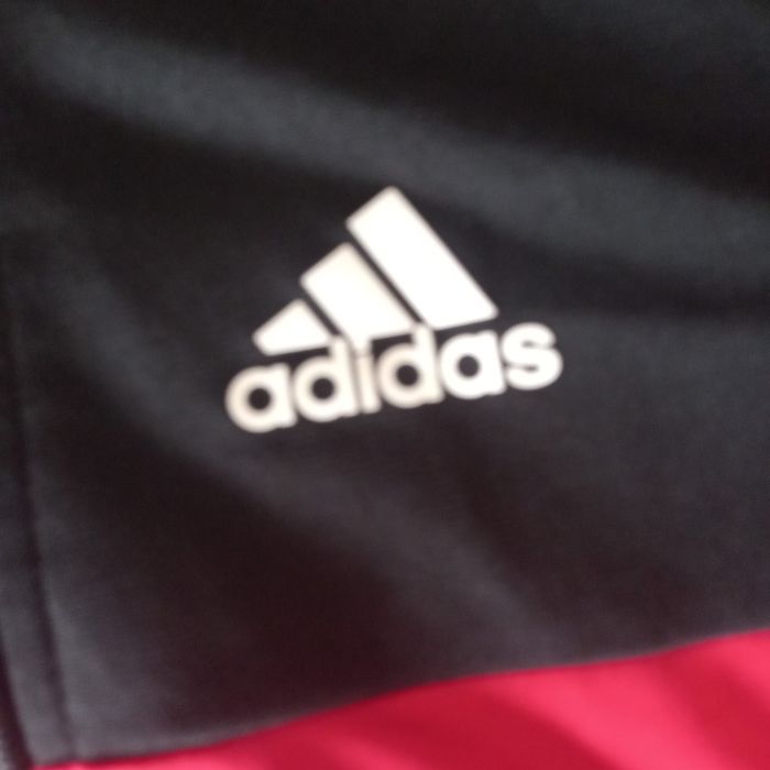 Training Adidas (3-4 ans) - photo numéro 3