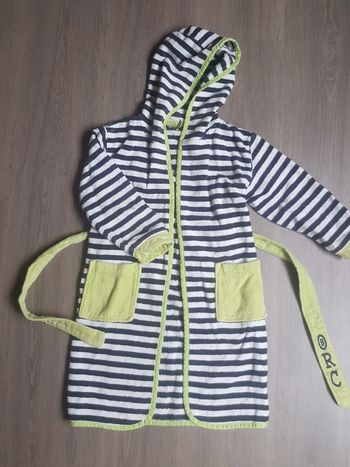Peignoir de bain / plage taille 3 ans.