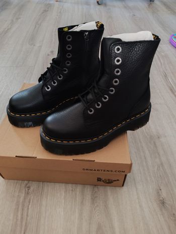 Dr.Martens Jadon III black taille 39 neuve