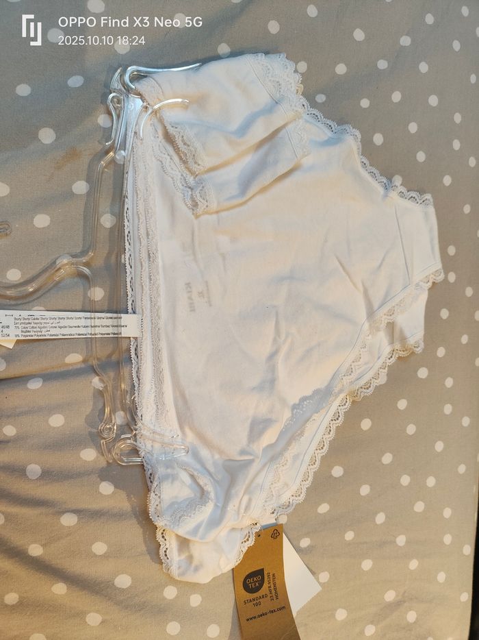 Lot de 2 culottes neuves Kiabi XL Réduction jusqu'à -70% - photo numéro 2