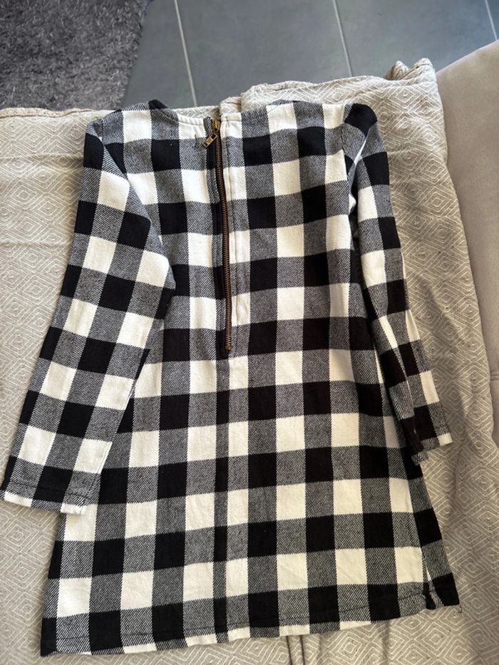 Robe OVS 6/7 ans - photo numéro 5