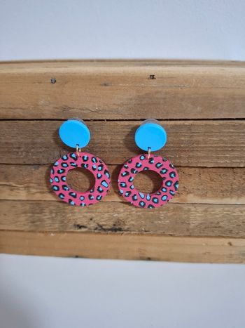 Boucles d oreille - neuve 