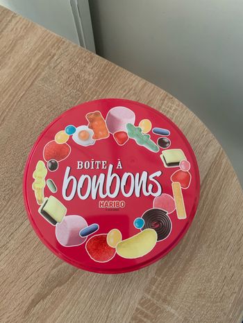 Boîte à bonbons Haribo