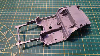 Socle intérieur 3011-3619 pièce détachée Ferrari gto 1962 miniature maquette 1/18 1/18e burago #B34