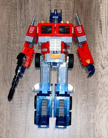 Lego Transformers Optimus Prime 10302