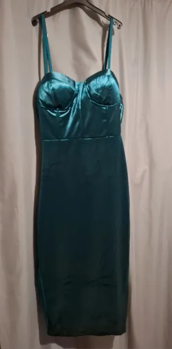 Robe velours vert émeraude Boohoo T44 Neuve
