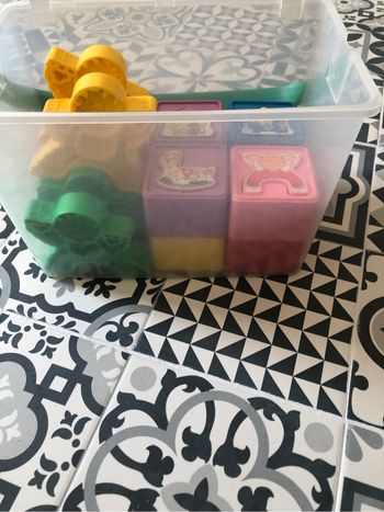 Jeu de forme divers forme et couleurs