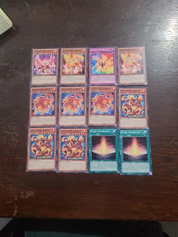 Lot de 12 cartes yu-gi-oh