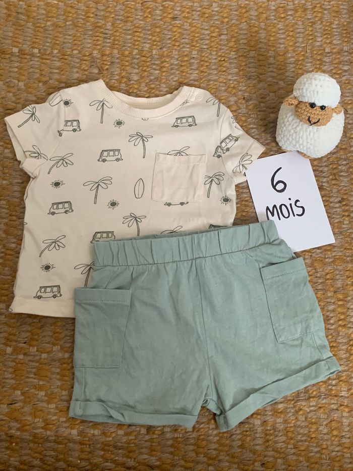 Ensemble Kiabi short et T-shirt 6 mois - photo numéro 3