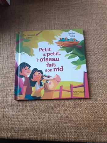 Petit à petit l'oiseau fait son nid (2)