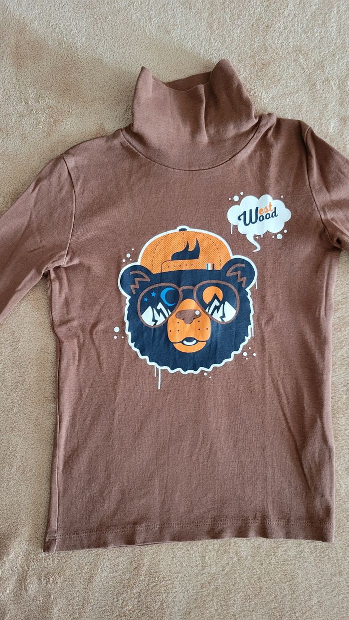 Teeshirt à manches longues et col roulé 8 ans - photo numéro 2