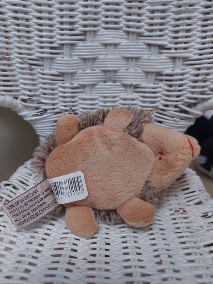 Bukowski  - petite peluche Hubert le herisson - photo numéro 4