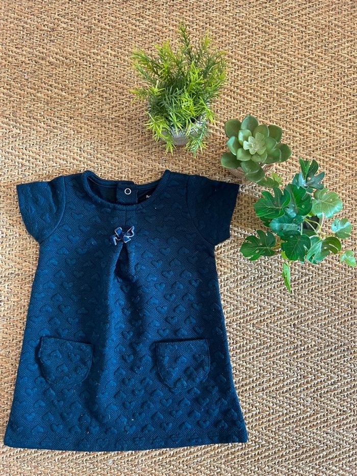 Robe motif cœurs 9 mois