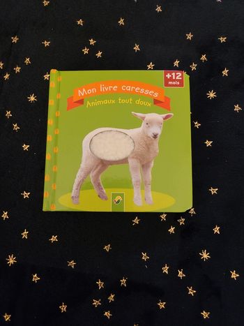 Petit livre caresses animaux tout doux