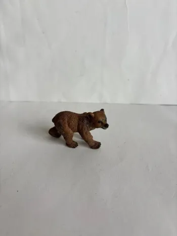 Bébé ours brun Schleich